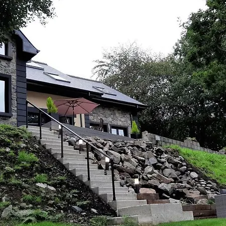 Coill Maher Lake House