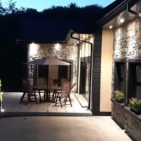 Casa rural Coill Maher Lake House